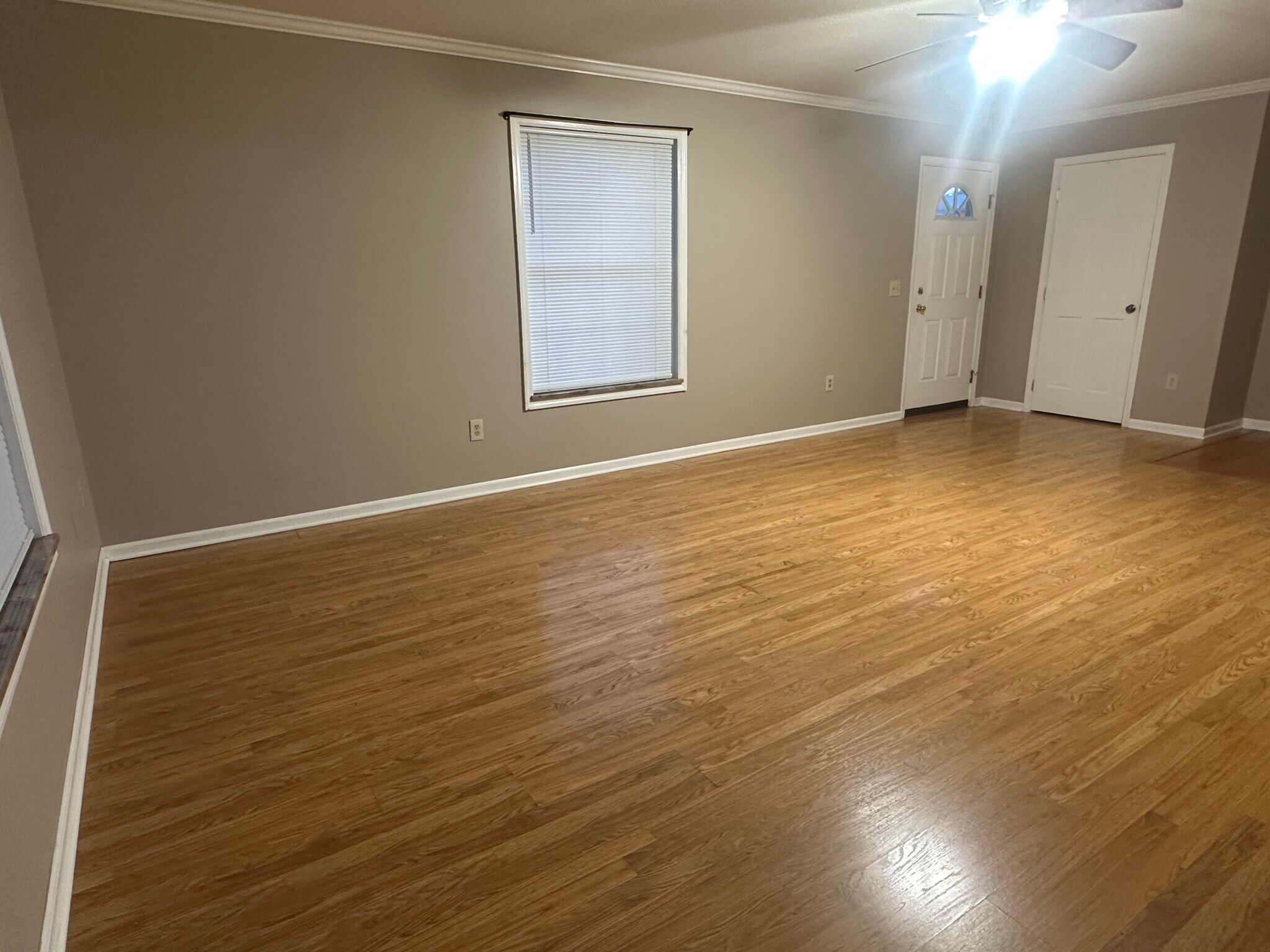 Living Rm with Coat Closet - 103 Skyview Dr