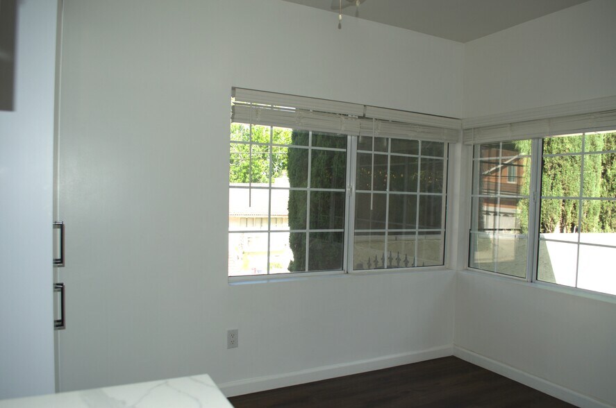 Building Photo - 22234 Miston Dr
