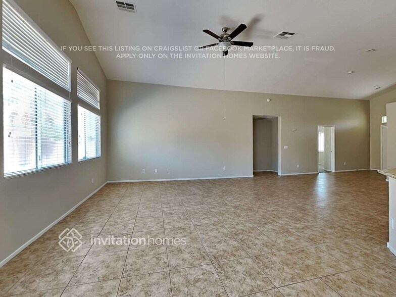 Building Photo - 4037 Aaron Scott St