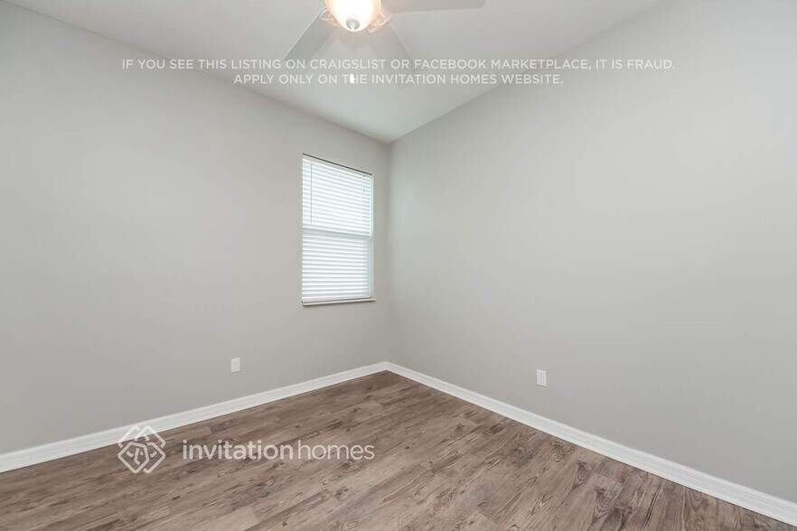 Building Photo - 3930 Wind Dancer Cir