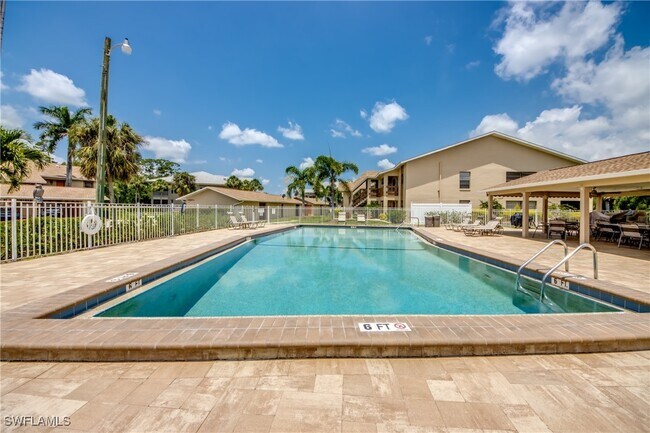 Building Photo - 15350 Moonraker Ct