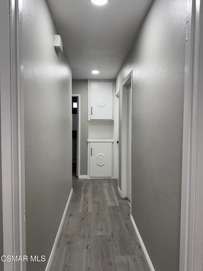 Building Photo - 1694 Regent St