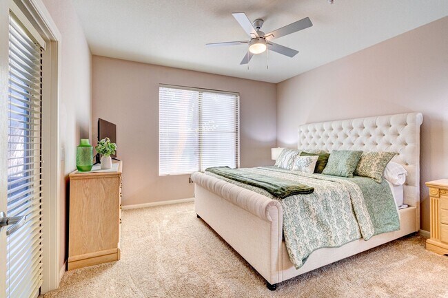 Building Photo - Furnished Retreat in Scottsdale