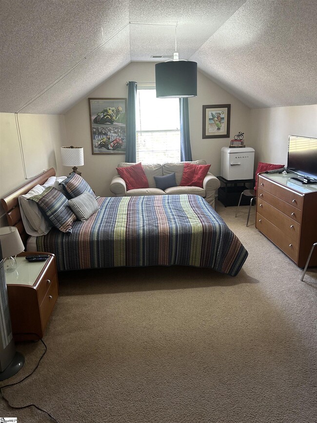 Building Photo - 110 Shelby Ct