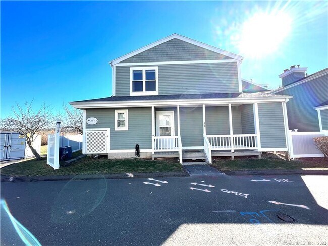 Building Photo - 92 Limewood Ave