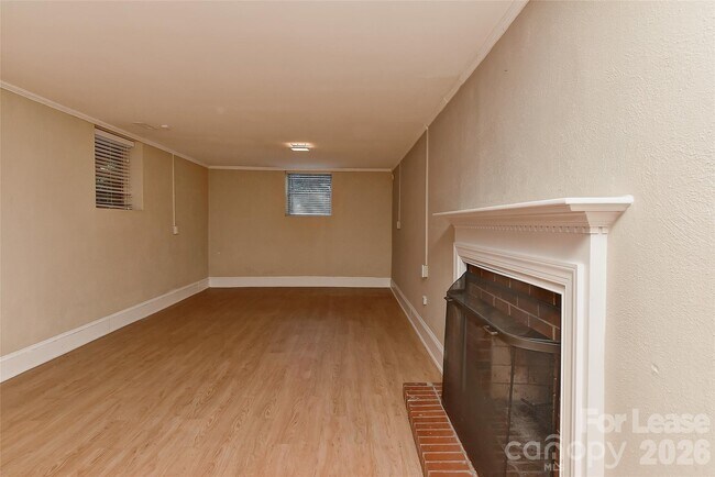 Building Photo - 1215 Sewickley Dr