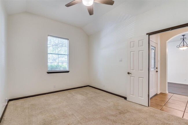Building Photo - 5413 Batak Ln