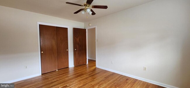 Building Photo - 22 Orchard Hills Dr