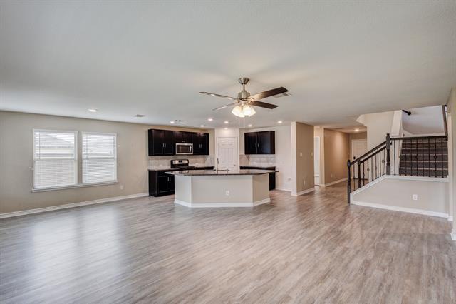 Building Photo - 2700 Tobias Ln