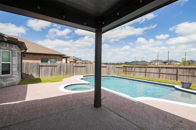 Building Photo - 2334 Calm Channel Ct