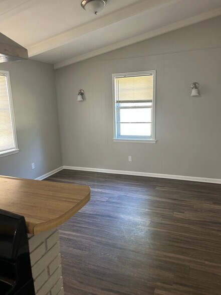 Building Photo - 3052 Curtis St