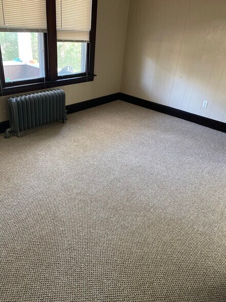 Front room - 13 Homestead Ave