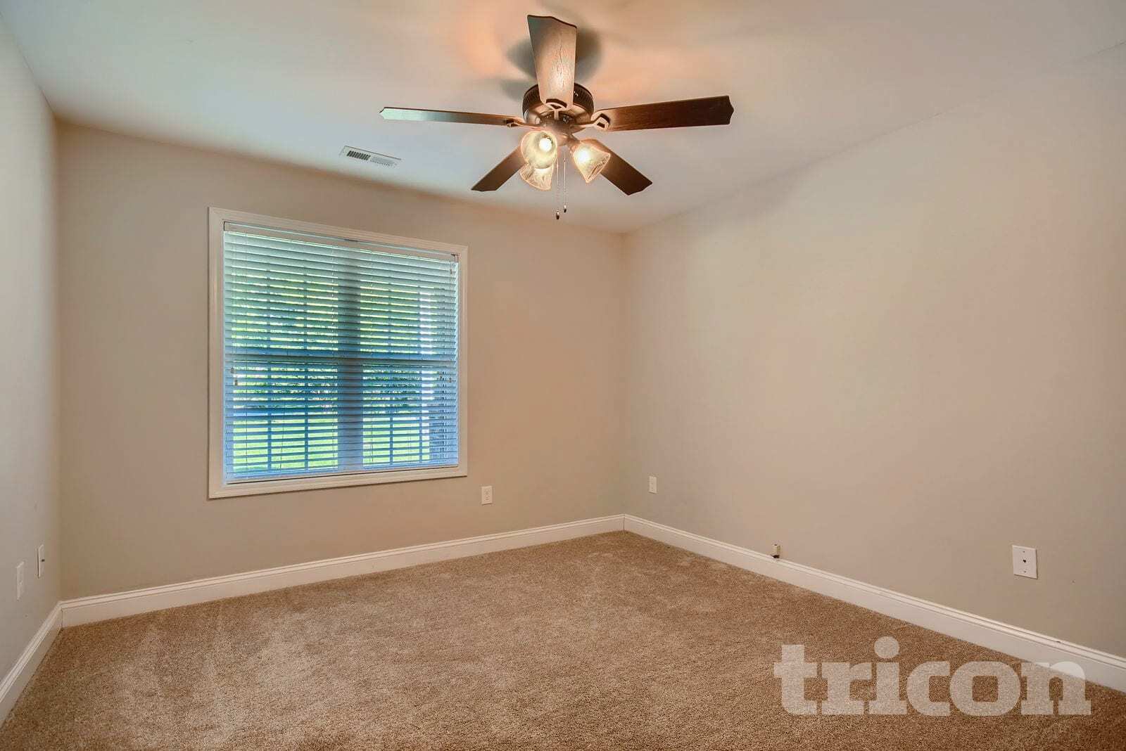 Building Photo - 340 Belvedere Dr NW