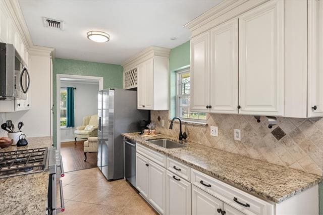 Building Photo - 1415 Moss Rose Cir