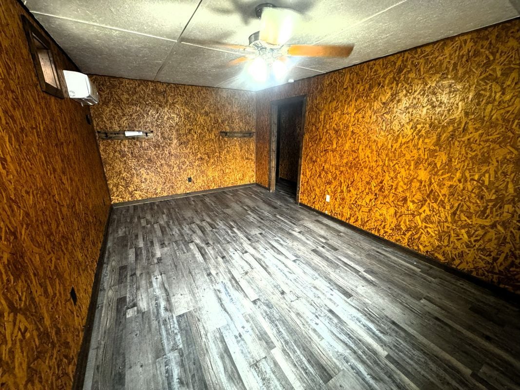 Building Photo - 1654 Old Hwy 27