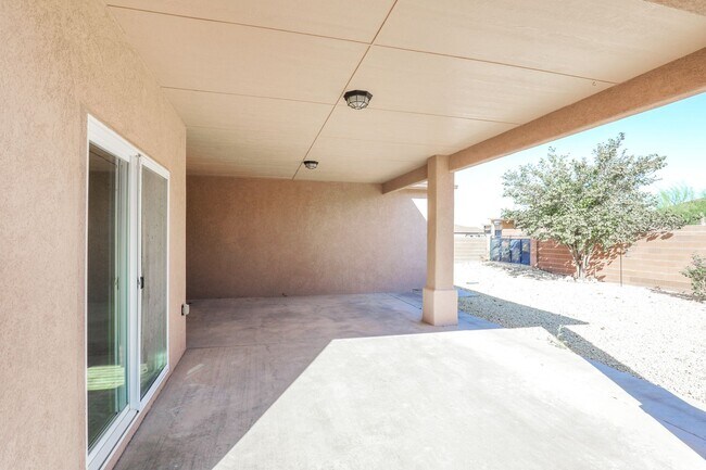Building Photo - 479 San Simon Dr