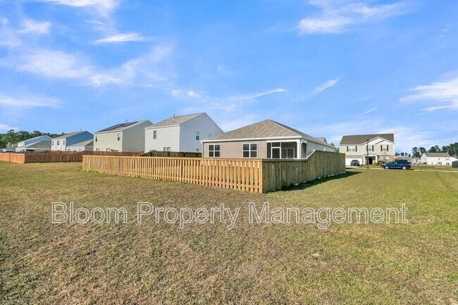 Building Photo - 507 Sybilwood Ln