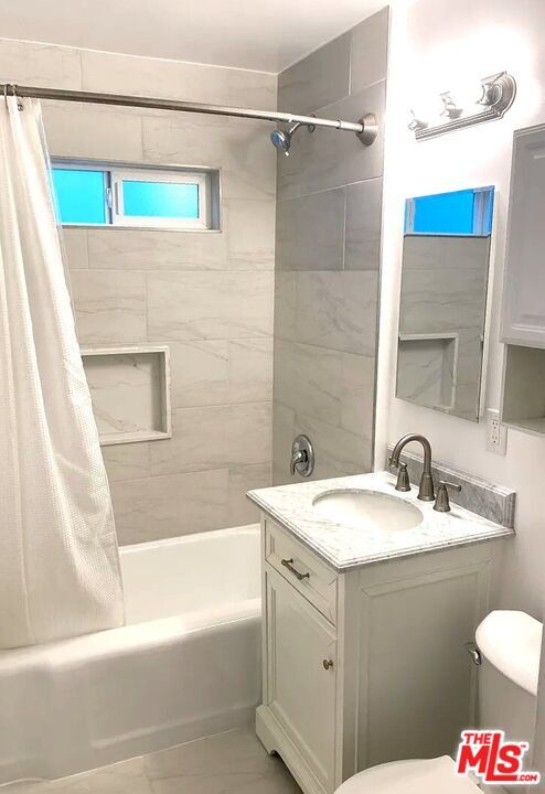 Building Photo - 1044 14th St