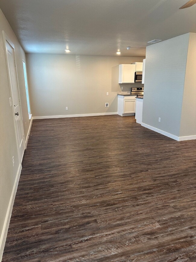 Building Photo - Welcome to this charming home in Cooper ISD!