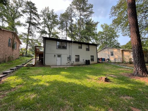 Building Photo - Modern 3BD, 2BA Near Downtown Durham with Assigned Off-Street Parking and Backyard