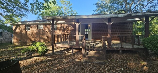 Building Photo - 306 Mustang Dr