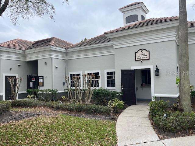 Building Photo - 13917 Fairway Island Dr