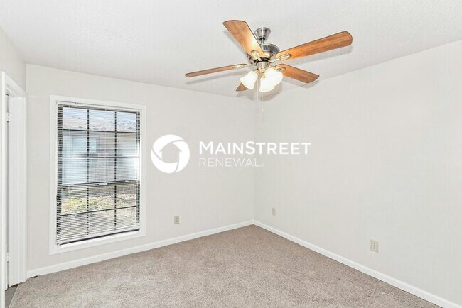 Building Photo - 3 Bedroom Pet-Friendly Home in Millington, TN with Main Street Renewal