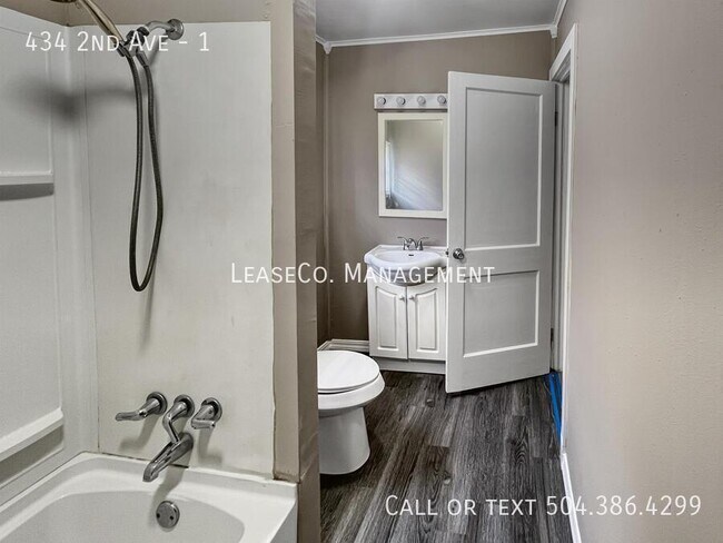 Building Photo - 434 2nd Ave