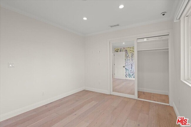 Building Photo - 11515 Thurston Cir