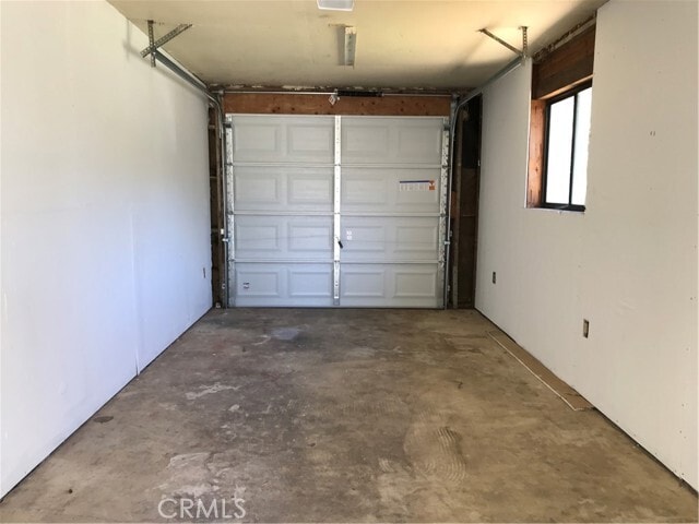 Building Photo - 845 3rd St