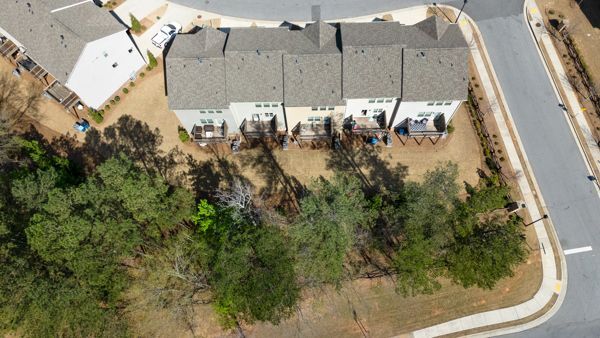 Building Photo - 3567 Hidden Valley Cir