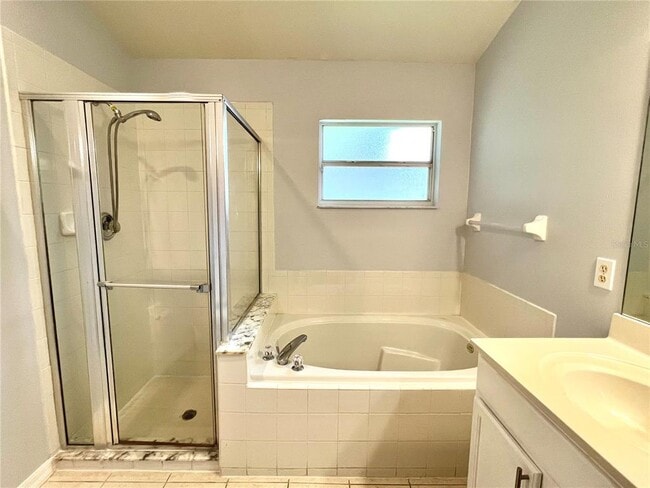 Building Photo - 80 Pine Forest Pl
