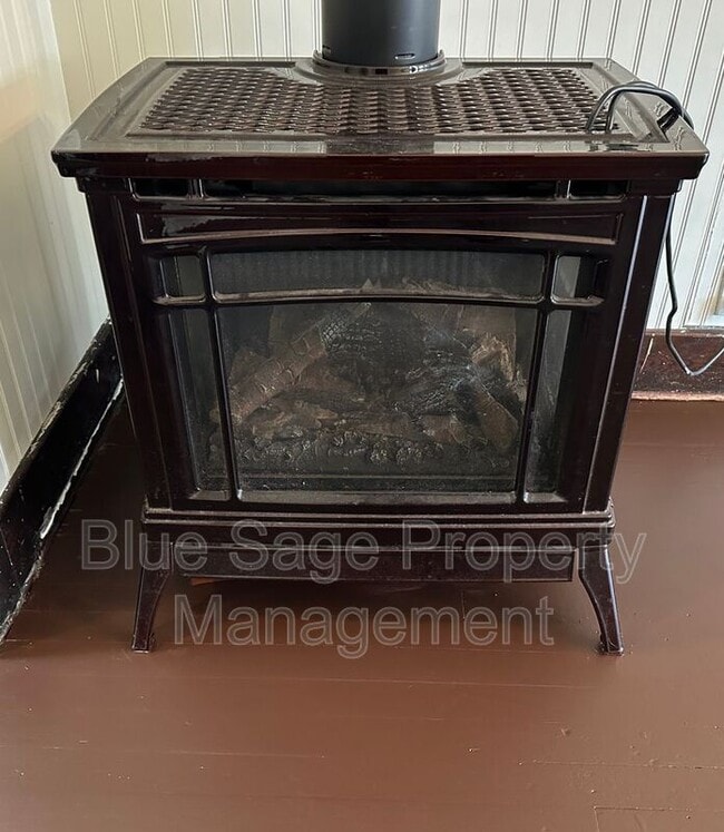 Building Photo - 1226 Tremont St