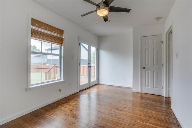 Building Photo - 716 S Rosemont Ave