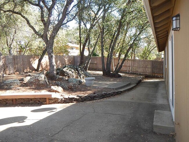 Building Photo - 3951 Hillsborough Rd