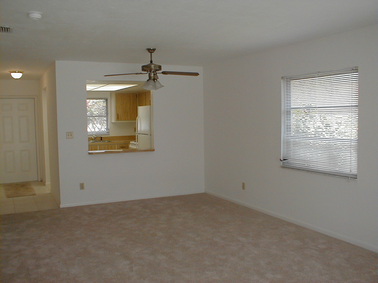 Dining/Living Room Area - 27600 Southview Drive