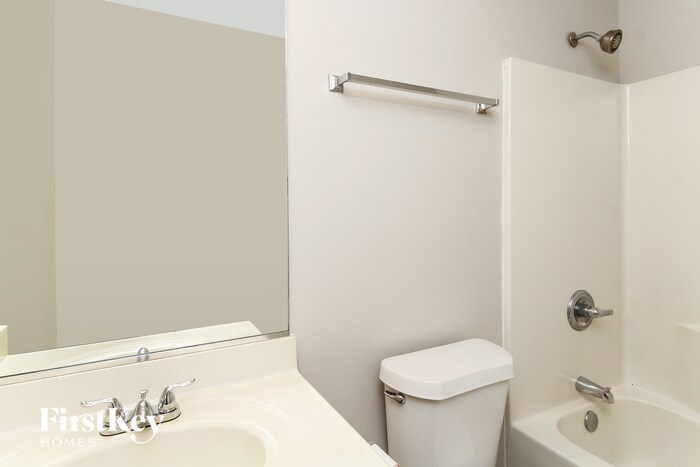 Building Photo - 129 Bridlewood Ave