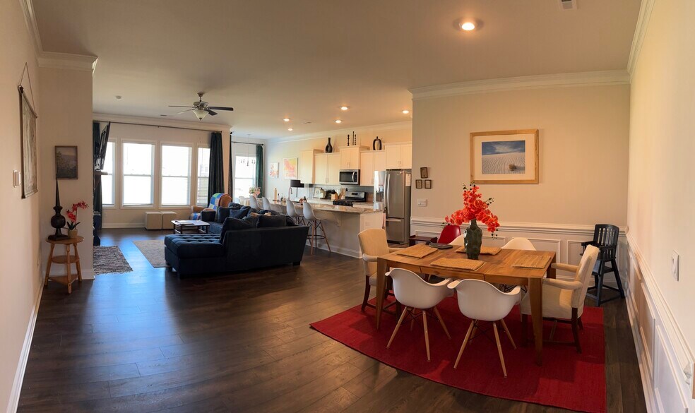 Open Floor Plan W Great Room! - 62 Fox Cove Rd