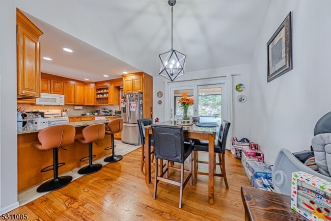 Building Photo - 50 Highview Terrace