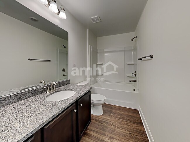 Building Photo - 115 Ashton Dr