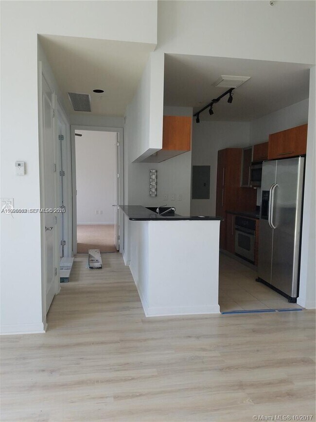 Building Photo - 600 W Las Olas Blvd