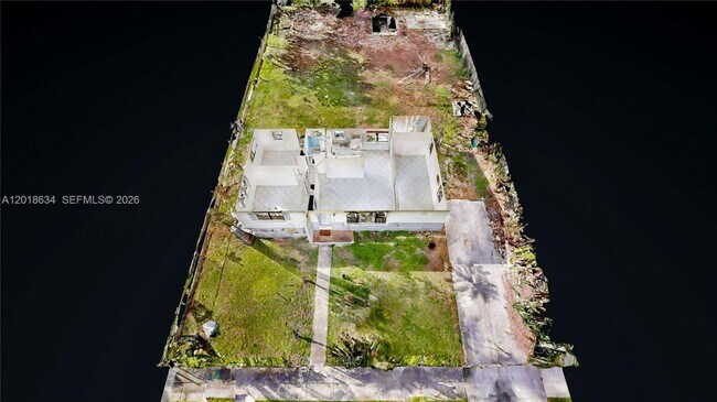 Building Photo - 1610 NW 9th Ct