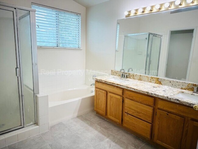 Building Photo - 2775 Palo Alto Ave