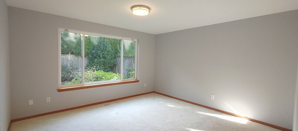 Building Photo - 13258 SW Yarrow Way