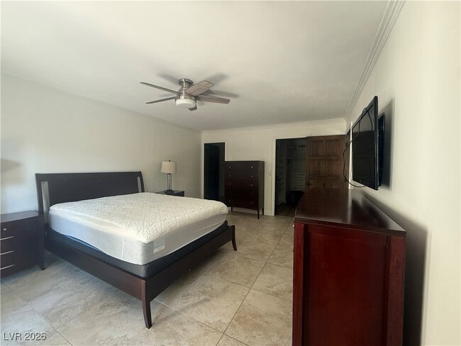 Building Photo - 2208 Plaza Del Puerto