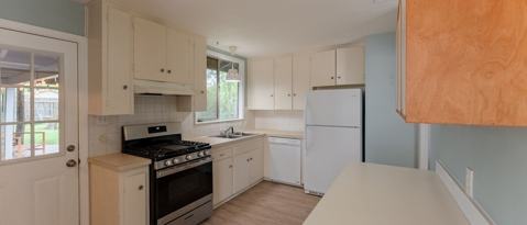 Building Photo - 1602 Westmoor Dr