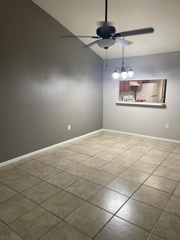 Building Photo - 411 Emerald Ave