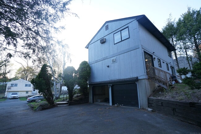 Building Photo - 188 Moreland Ave