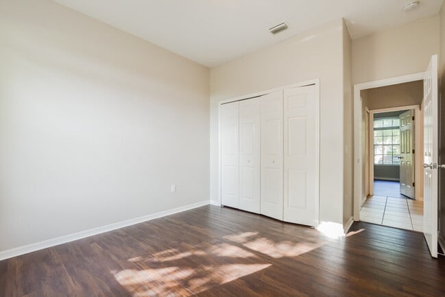 Building Photo - 2802 Palmyra Ct