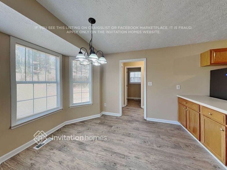 Building Photo - 45 Lady Morgan Ln